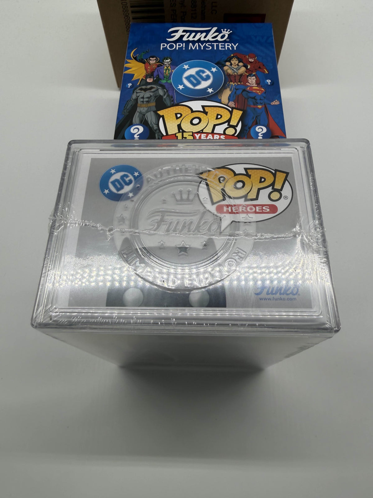 Funko Pop Mystery DC Comics (Metallic) with Pop! Curiosities & Oddities