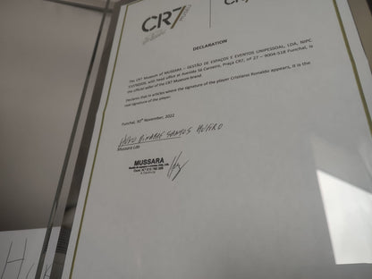 Cristiano Ronaldo Weißer Limitierter Fußball mit Autogramm & Urkunde